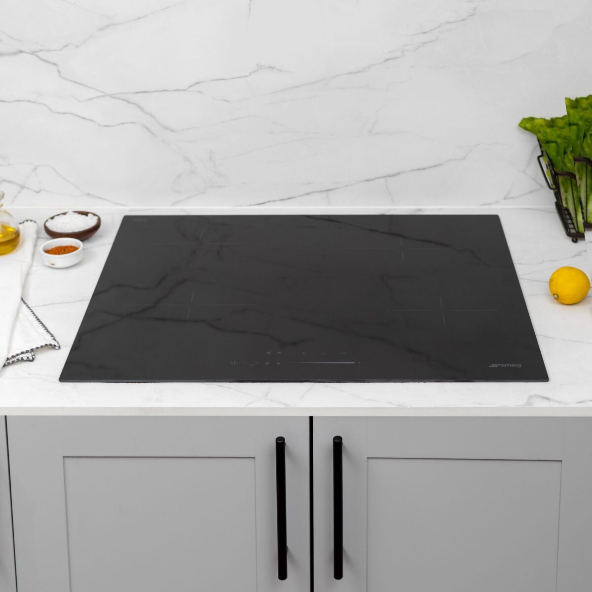 Encimera eléctrica premium Smeg SE464TD de vitrocerámica de 4 platos
