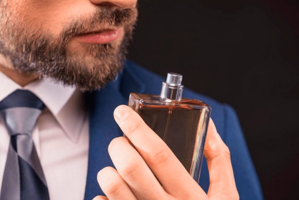 mejores perfumes dulces amaderados para hombres en chile
